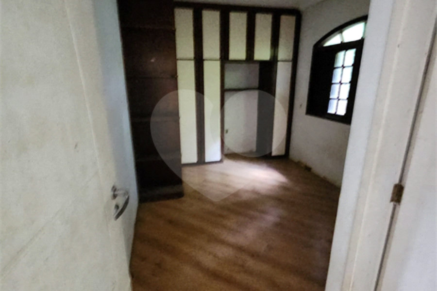 Casa à venda com 4 suítes no condomínio Alpes da Cantareira, Mairiporã - SP