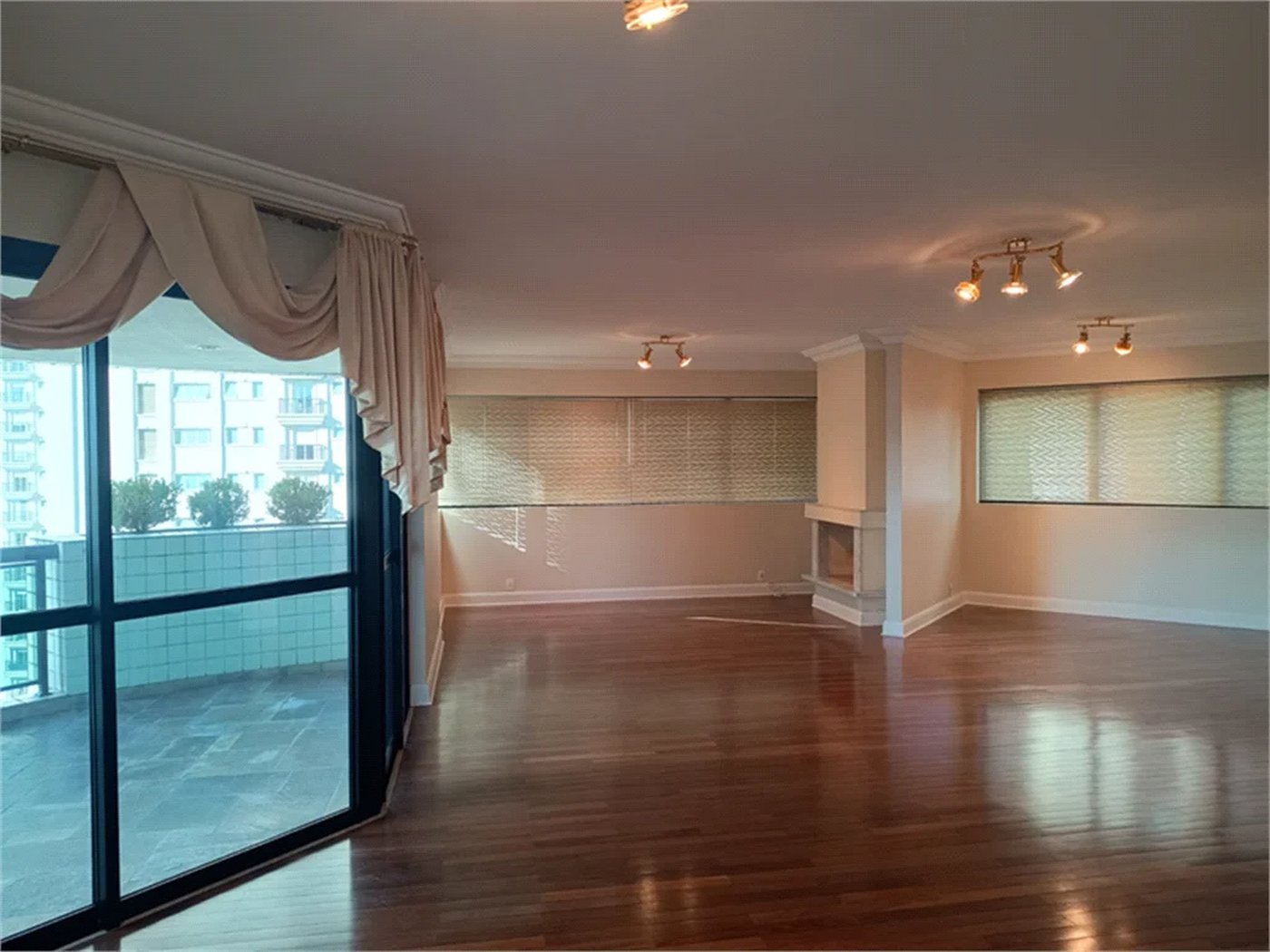 Apartamento à venda com 4 suítes em Paraíso do Morumbi, São Paulo, SP