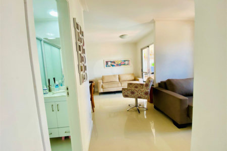 Apartamento à venda com 2 quartos, sendo 1 suíte,  em Água Branca, São Paulo, SP