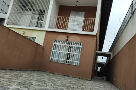 Casa à venda com 4 quartos, sendo 3 suítes,  em Vila Polopoli, São Paulo, SP