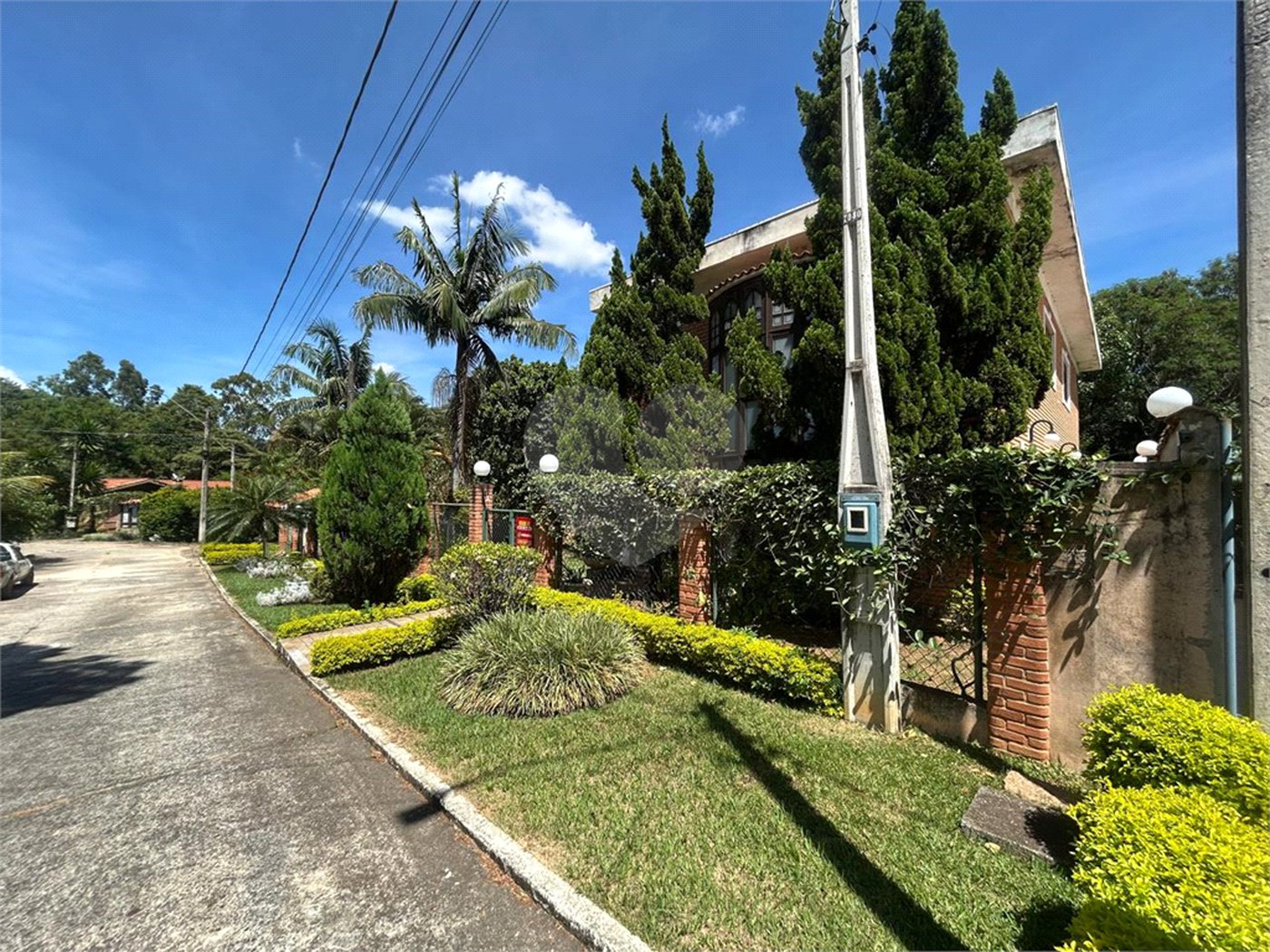 Casa à venda com 3 quartos, sendo 1 suíte, em Shamballa Village, Itu, SP