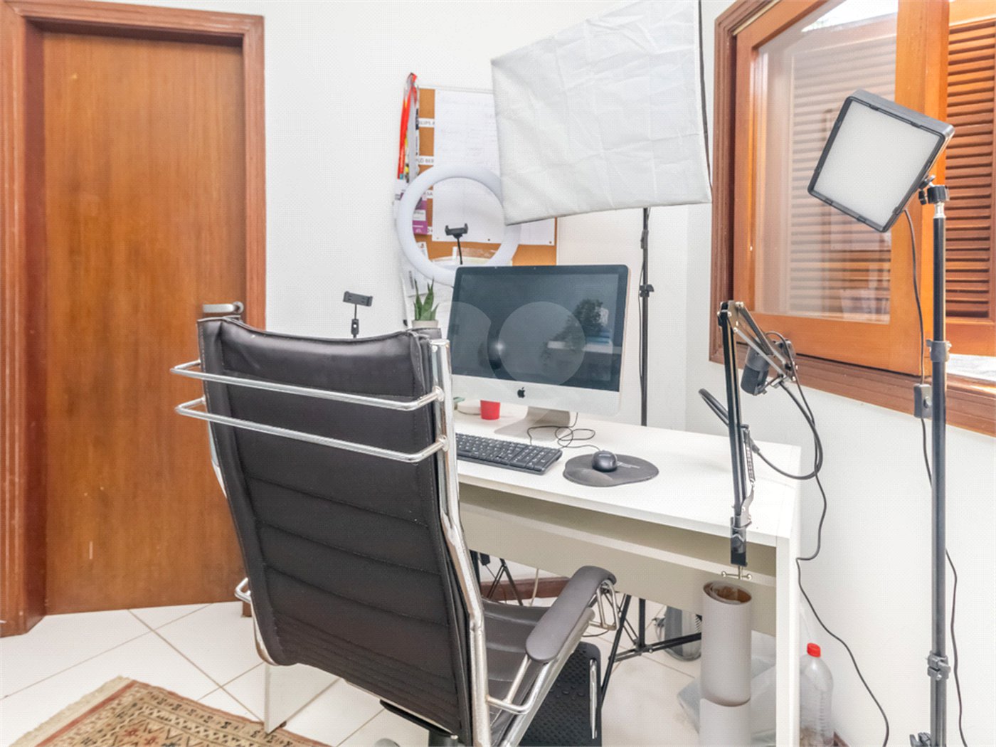 Casa à venda com 4 quartos, sendo 2 suítes, em Jardim Marajoara, São Paulo, SP