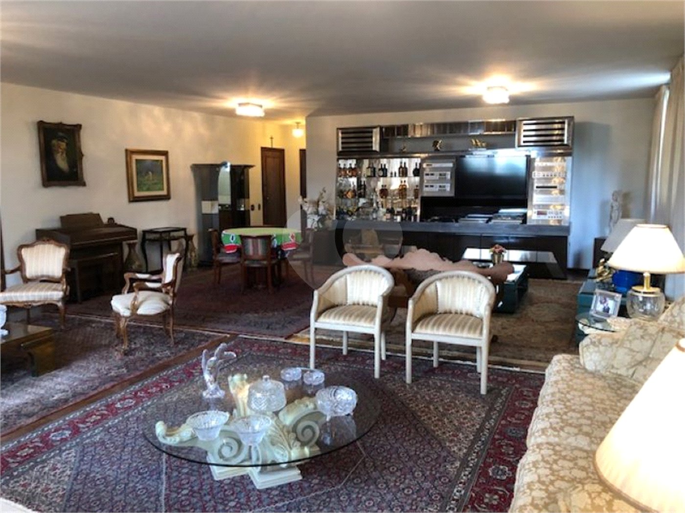 Apartamento à venda com 4 quartos, sendo 2 suítes, em Bela Vista, São Paulo, SP