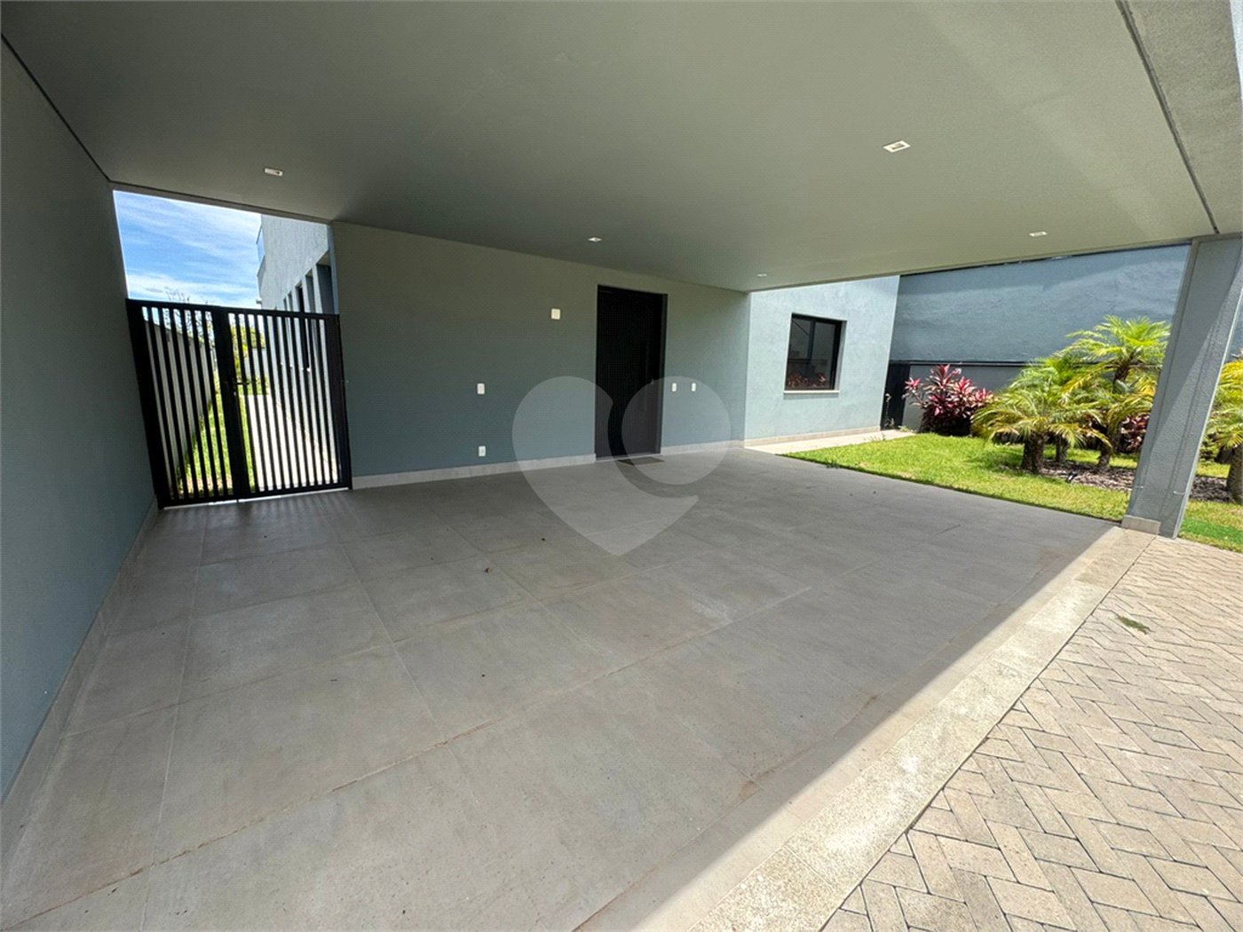 Casa à venda com 4 suítes no condomínio Villas do Golf, Itu - SP