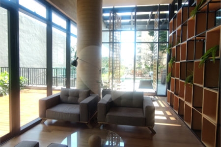 Apartamento à venda com 3 suítes em Jardim Vila Mariana, São Paulo, SP