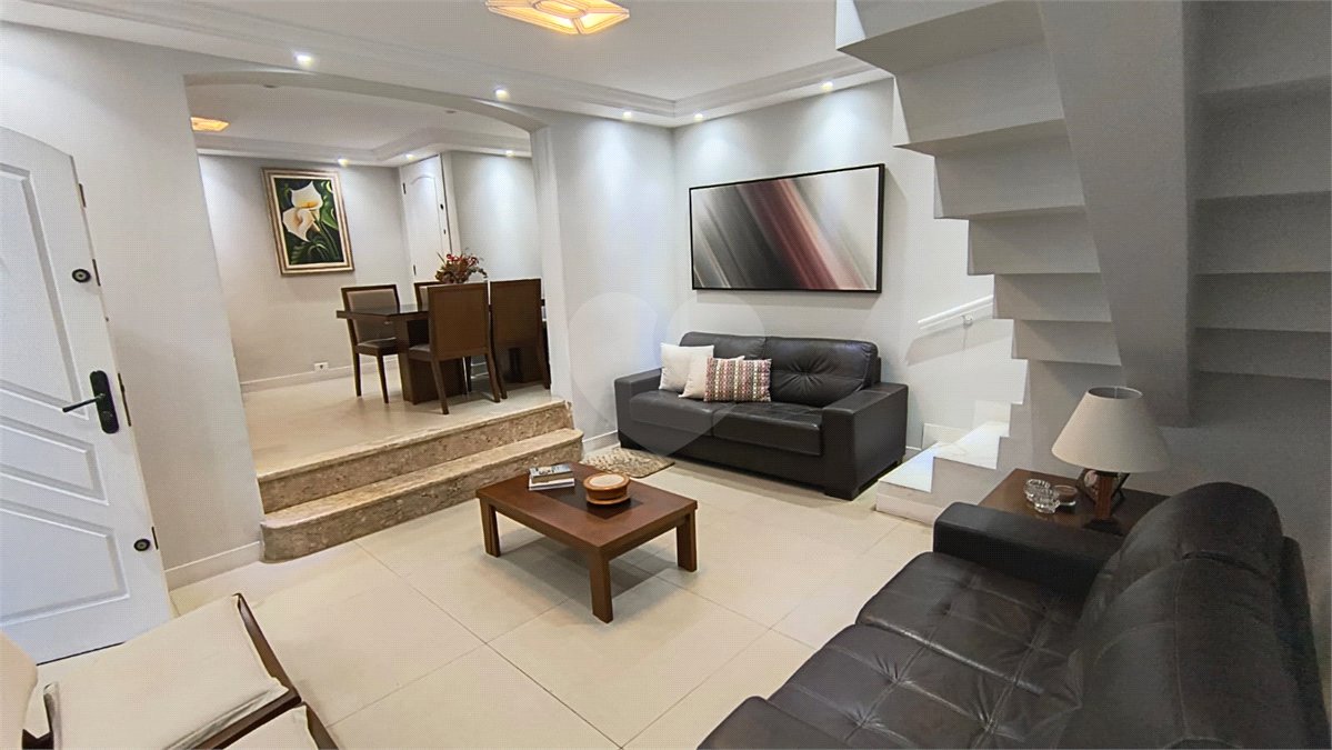 Sobrado à venda com 3 quartos, sendo 1 suíte, em Vila Medeiros, São Paulo, SP