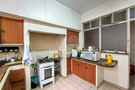 Apartamento à venda com 3 quartos, sendo 1 suíte,  em Copacabana, Rio de Janeiro, RJ