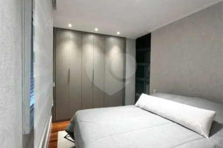 Apartamento à venda com 2 quartos, sendo 1 suíte,  em Santa Teresinha, São Paulo, SP