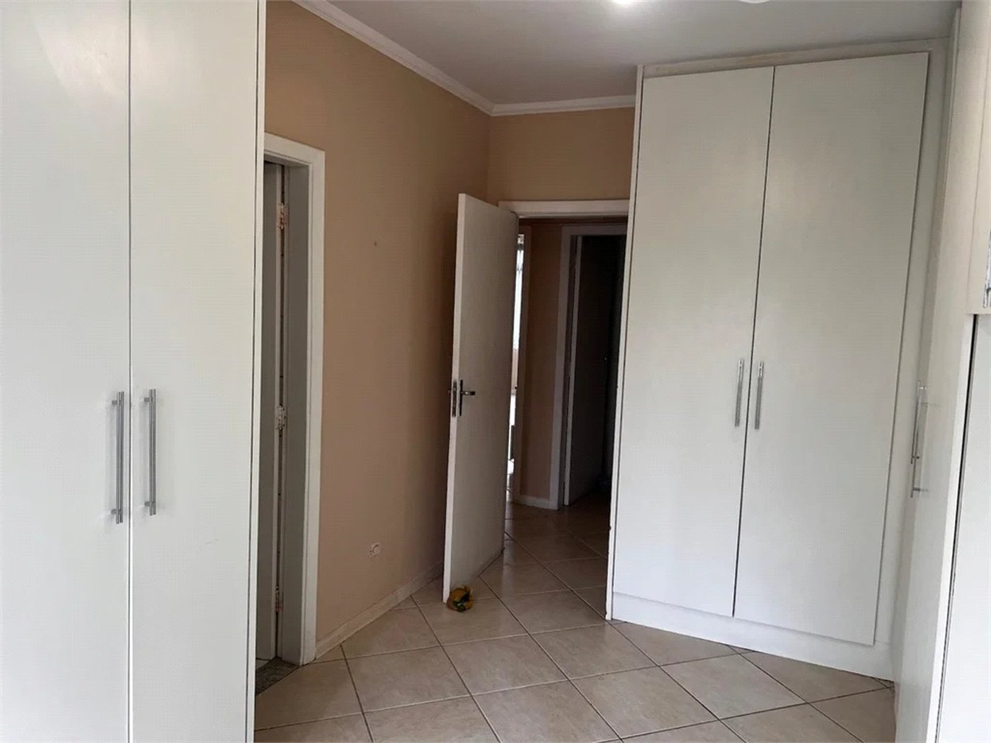 Apartamento à venda com 3 quartos, sendo 1 suíte,  em Água Branca, São Paulo, SP