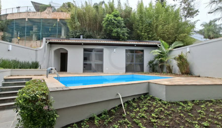 Casa à venda com 4 quartos, sendo 2 suítes, em Jardim Marajoara, São Paulo, SP