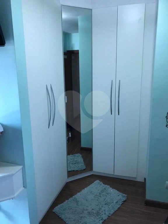 Casa à venda com 3 quartos, sendo 1 suíte, no condomínio Residencial Gabriela, São Paulo - SP