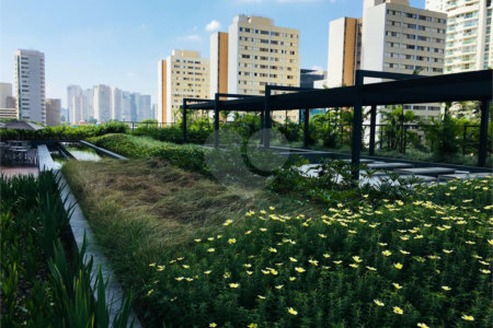 Apartamento à venda com 1 suíte em Chácara Santo Antônio, São Paulo, SP