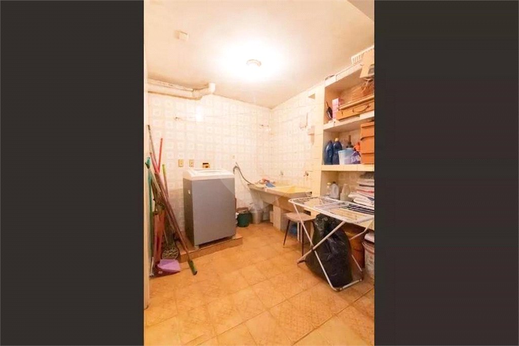 Casa à venda com 3 quartos, sendo 1 suíte,  em Cambuci, São Paulo, SP