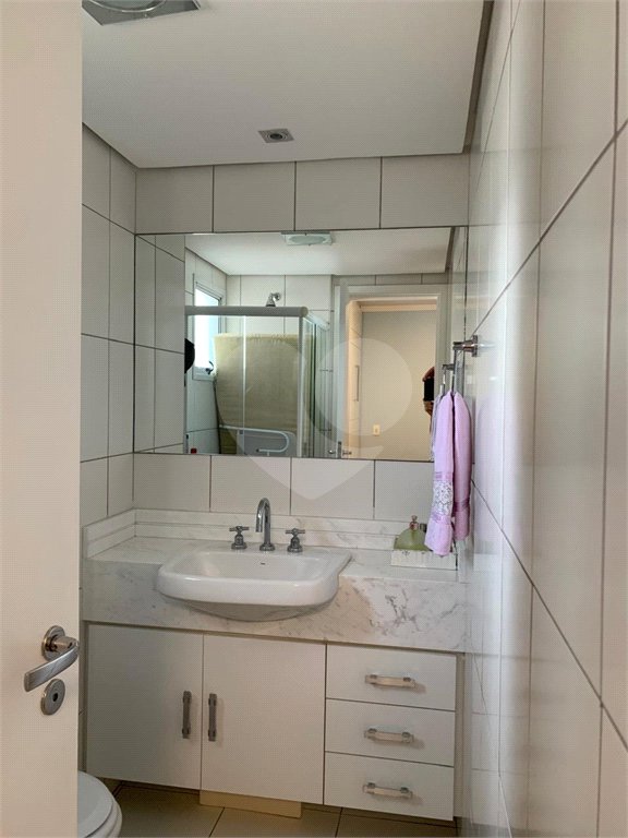 Apartamento à venda na Chácara Santo Antônio, 4 quartos