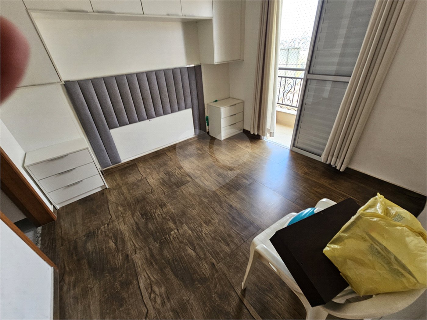 Sobrado à venda com 3 quartos, sendo 1 suíte,  em Vila Nivi, São Paulo, SP