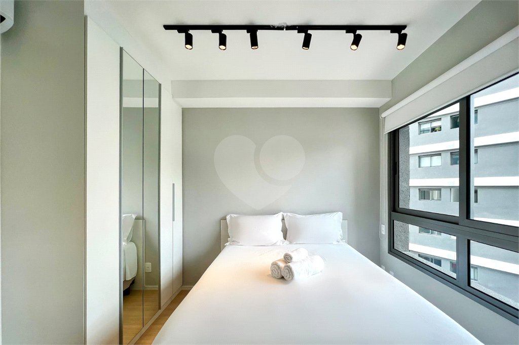 Studio Mobiliado na Vila Nova Conceição – Conforto e Estilo em 27m²!