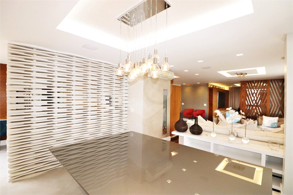 Apartamento à venda com 5 quartos, sendo 2 suítes, em Santana, São Paulo, SP