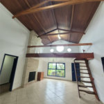 Casa para alugar com 3 quartos, sendo 1 suíte,  no condomínio Alpes da Cantareira, Mairiporã - SP