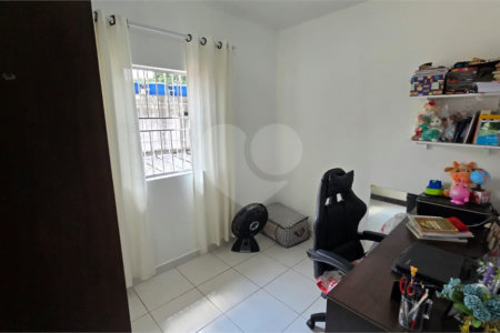 Casa à venda com 3 quartos, sendo 1 suíte, em Vila Maria Eugenia, São Paulo, SP