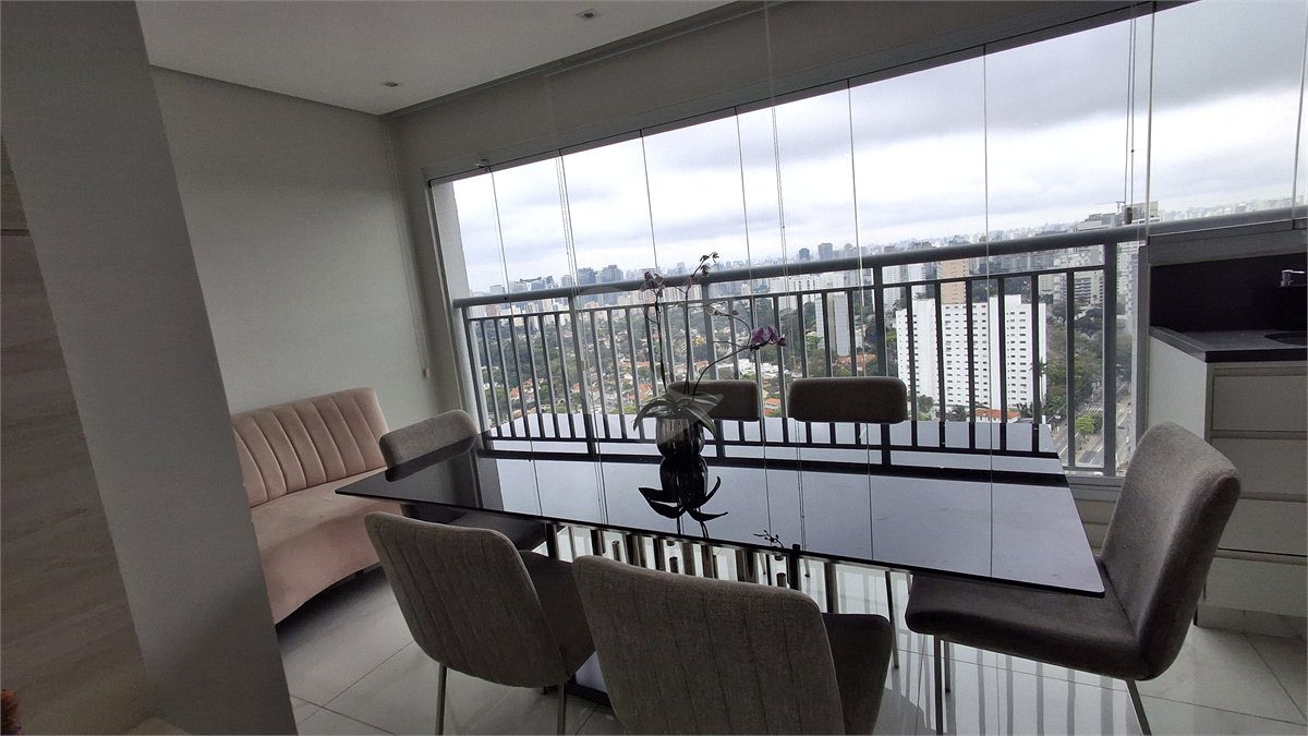 Apartamento para alugar com 2 quartos, sendo 1 suíte, em Alto da Boa Vista, São Paulo, SP