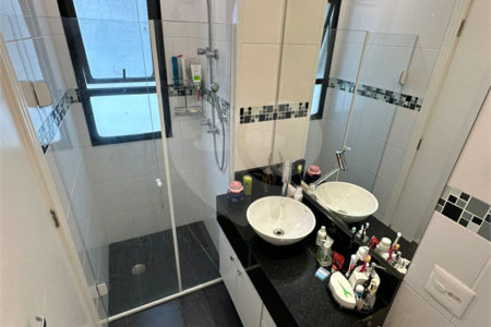 Apartamento à venda com 3 quartos, sendo 1 suíte, em Vila Monumento, São Paulo, SP
