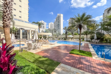 Apartamento à venda com 3 suítes em Alto da Boa Vista, São Paulo, SP
