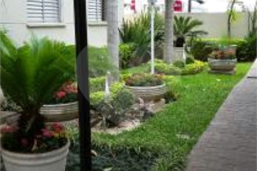 Apartamento à venda com 3 quartos em Santa Terezinha, São Paulo, SP