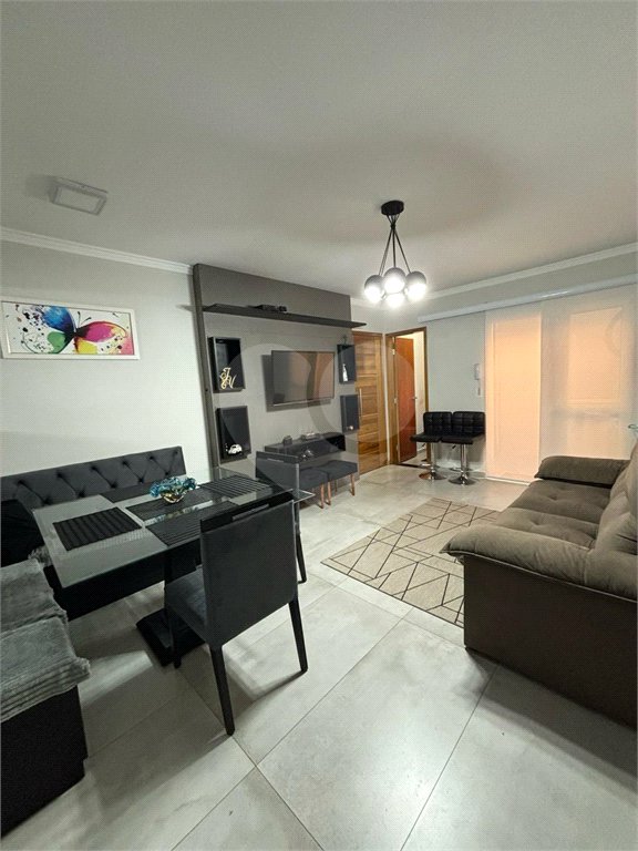 Apartamento à venda com 2 suítes em Vila Gustavo, São Paulo, SP