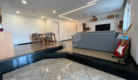 Apartamento à venda com 4 quartos, sendo 2 suítes,  em Santana, São Paulo, SP