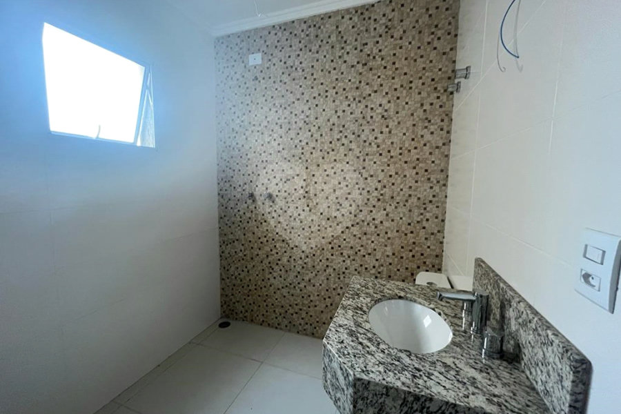 Sobrado à venda com 3 quartos, sendo 1 suíte, em Jaçanã, São Paulo, SP