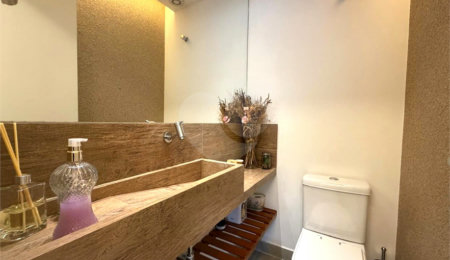 Apartamento à venda com 3 quartos, sendo 1 suíte,  em Alto da Boa Vista, São Paulo, SP