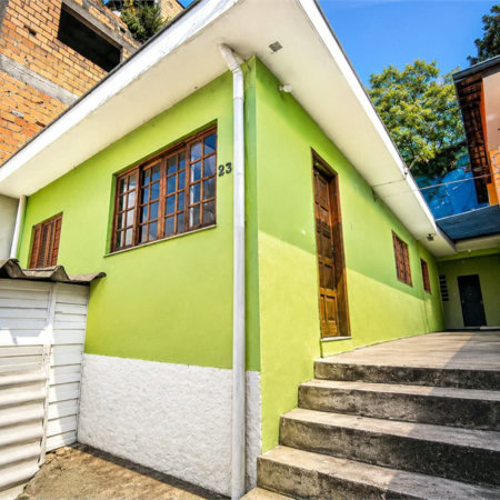 Casa à venda com 3 quartos em Jardim das Esmeraldas, São Paulo, SP