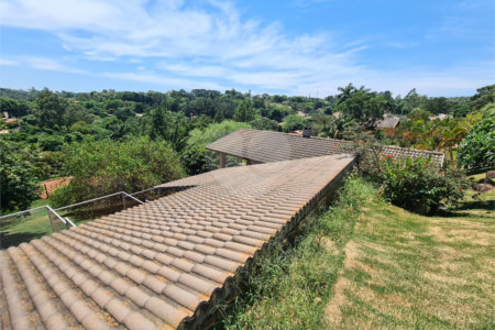 Chácara à venda com 4 quartos, sendo 2 suítes, em Parque Valinhos, Valinhos, SP