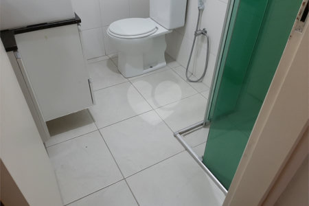 Apartamento à venda com 3 quartos, sendo 1 suíte, em Vila Mariana, São Paulo, SP