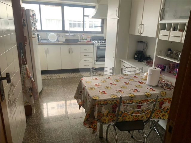 Apartamento à venda com 4 quartos, sendo 3 suítes, em Santana, São Paulo, SP
