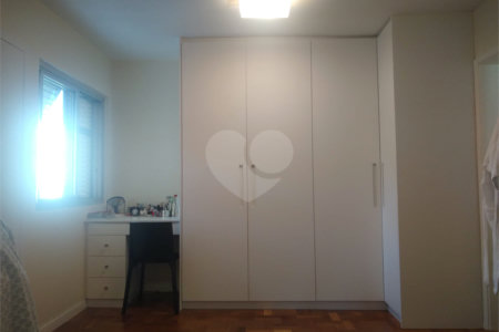 Apartamento à venda com 2 quartos, sendo 1 suíte, em Cerqueira César, São Paulo, SP