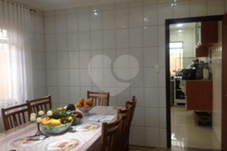 Sobrado à venda com 3 quartos, sendo 1 suíte, em Jardim Monte Kemel, São Paulo, SP