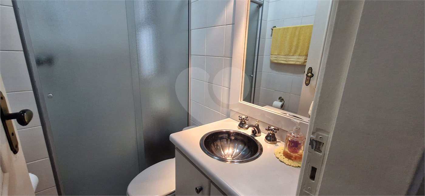 Apartamento à venda com 3 quartos, sendo 1 suíte, em Vila Mangalot, São Paulo, SP