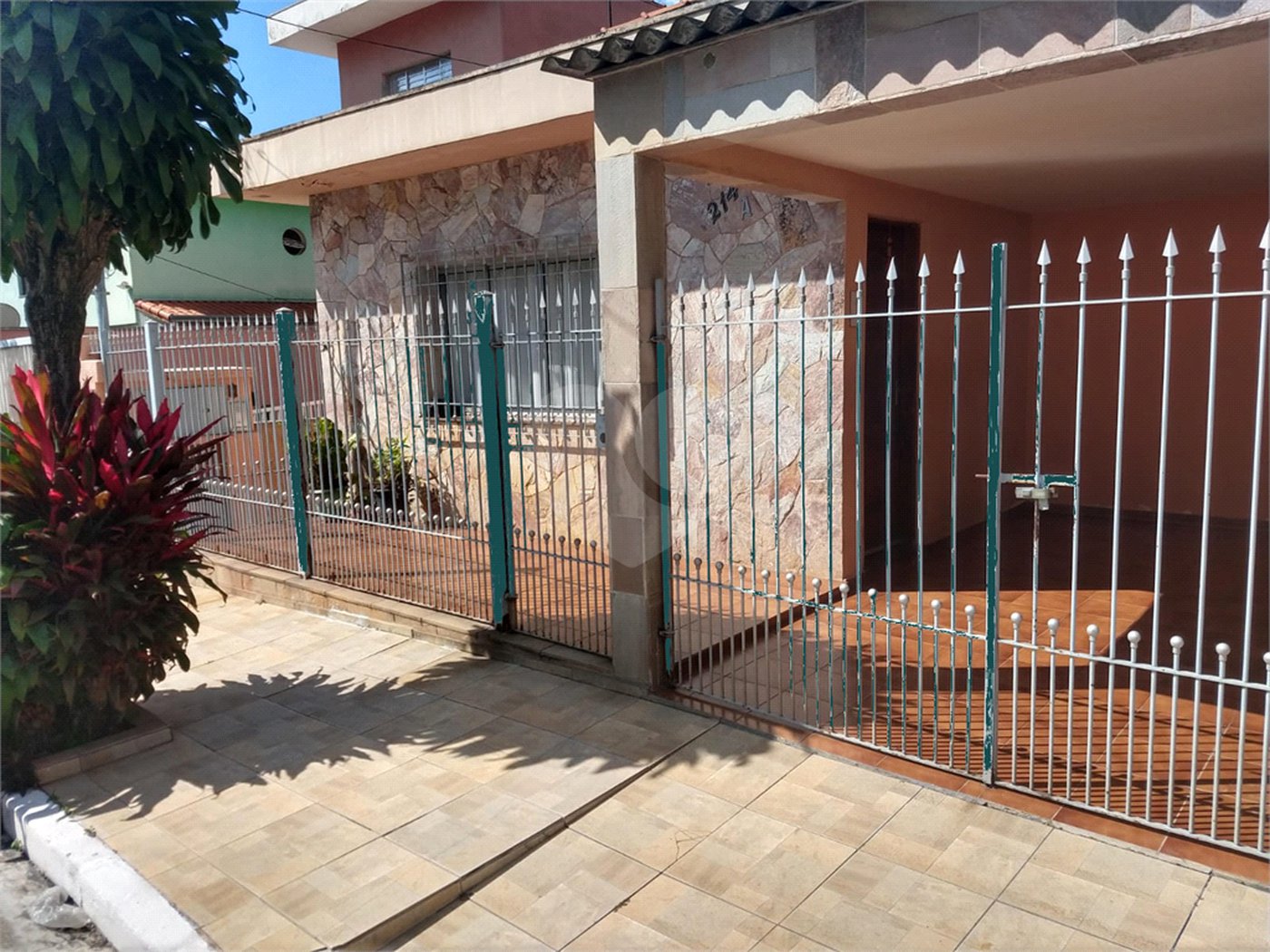 Casa Térrea à venda com 9 quartos, sendo 1 suíte, em Freguesia do Ó, São Paulo, SP