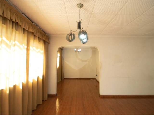 Casa à venda com 3 quartos, sendo 1 suíte,  em Tucuruvi, São Paulo, SP