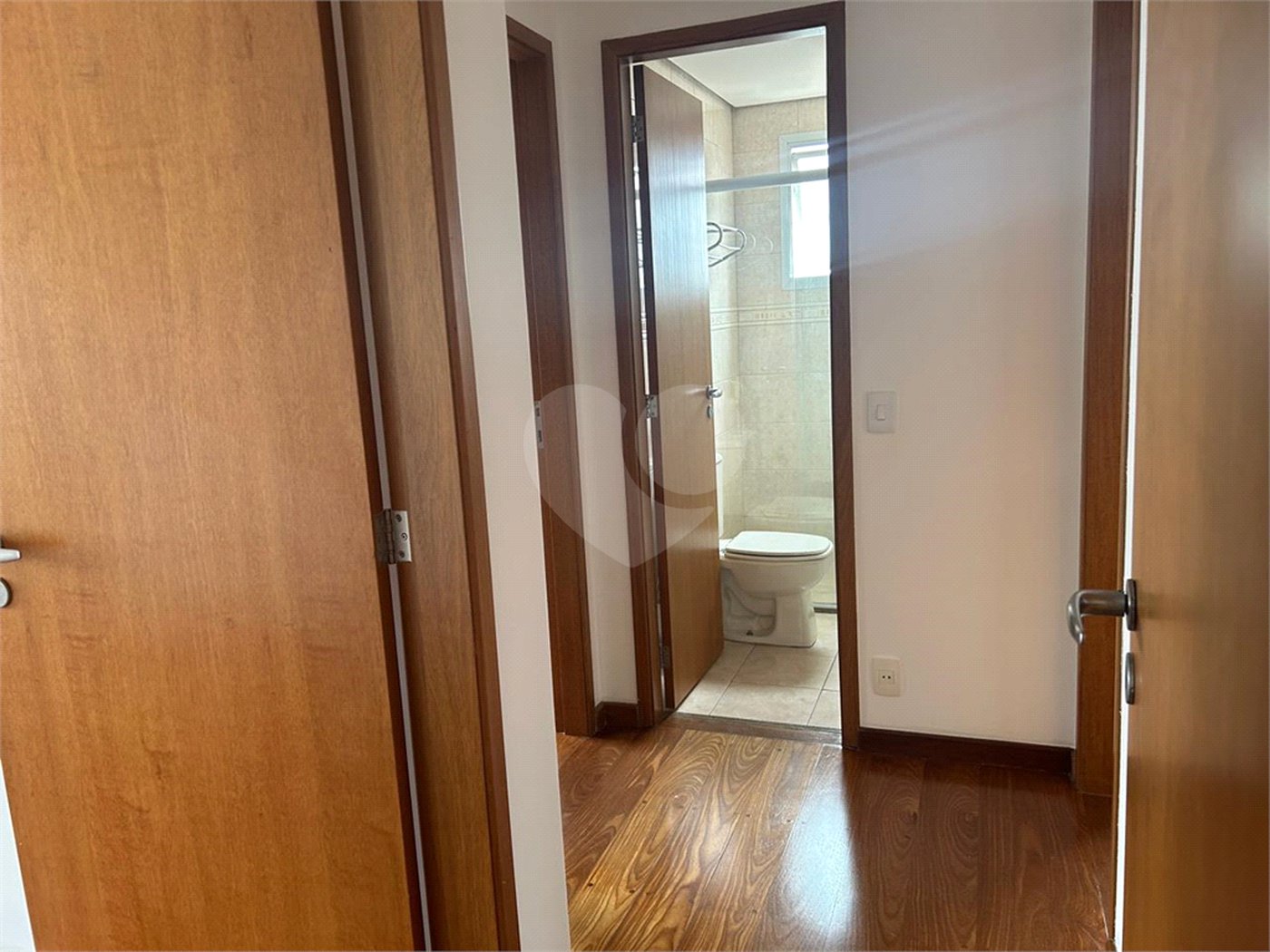 Apartamento para alugar com 3 quartos, sendo 1 suíte, em Pinheiros, São Paulo, SP