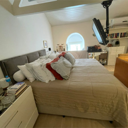 Casa em condomínio à venda ou para alugar com 4 quartos, sendo 3 suítes,  em Jardim Panorama, São Paulo, SP