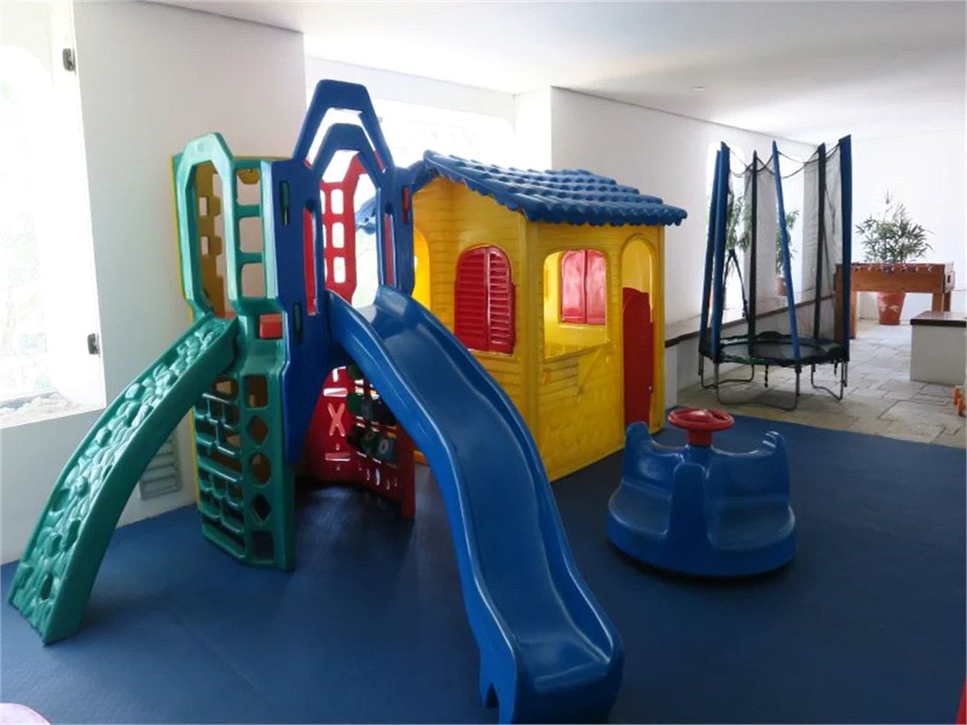 Apartamento à venda com 3 quartos, sendo 1 suíte, em Vila Andrade, São Paulo, SP