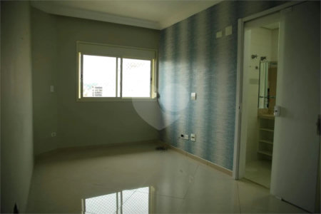 Apartamento à venda com 3 suítes em Nova Petrópolis, São Bernardo do Campo, SP