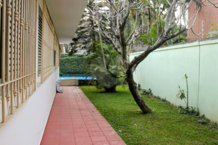 Casa à venda ou para alugar com 4 quartos, sendo 2 suítes, em Alto da Boa Vista, São Paulo, SP