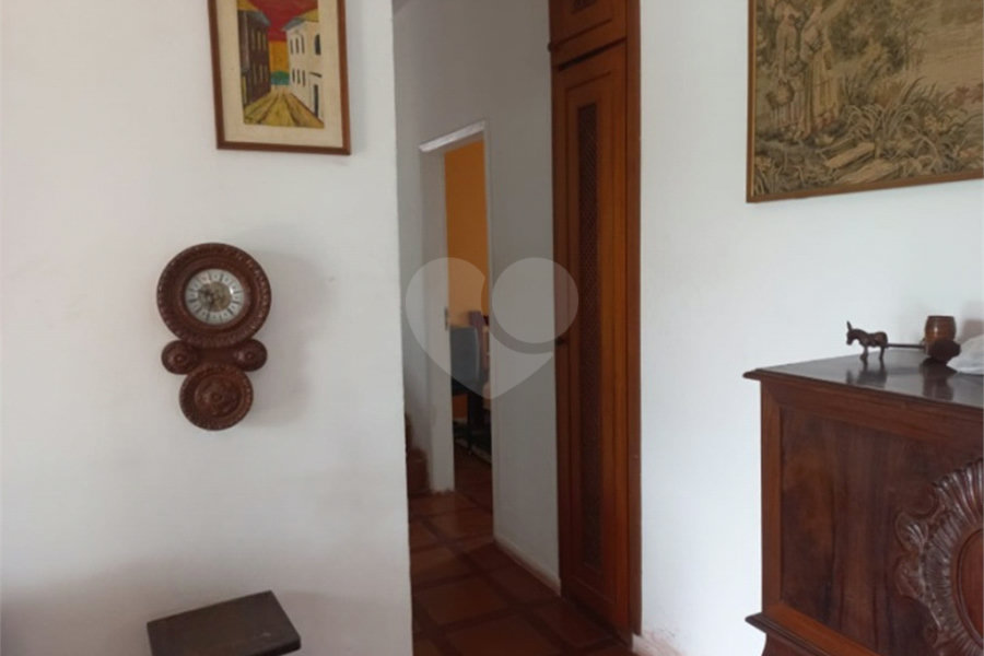 Casa à venda com 4 quartos, sendo 2 suítes, no condomínio Residencial Ypeville, Mairiporã - SP