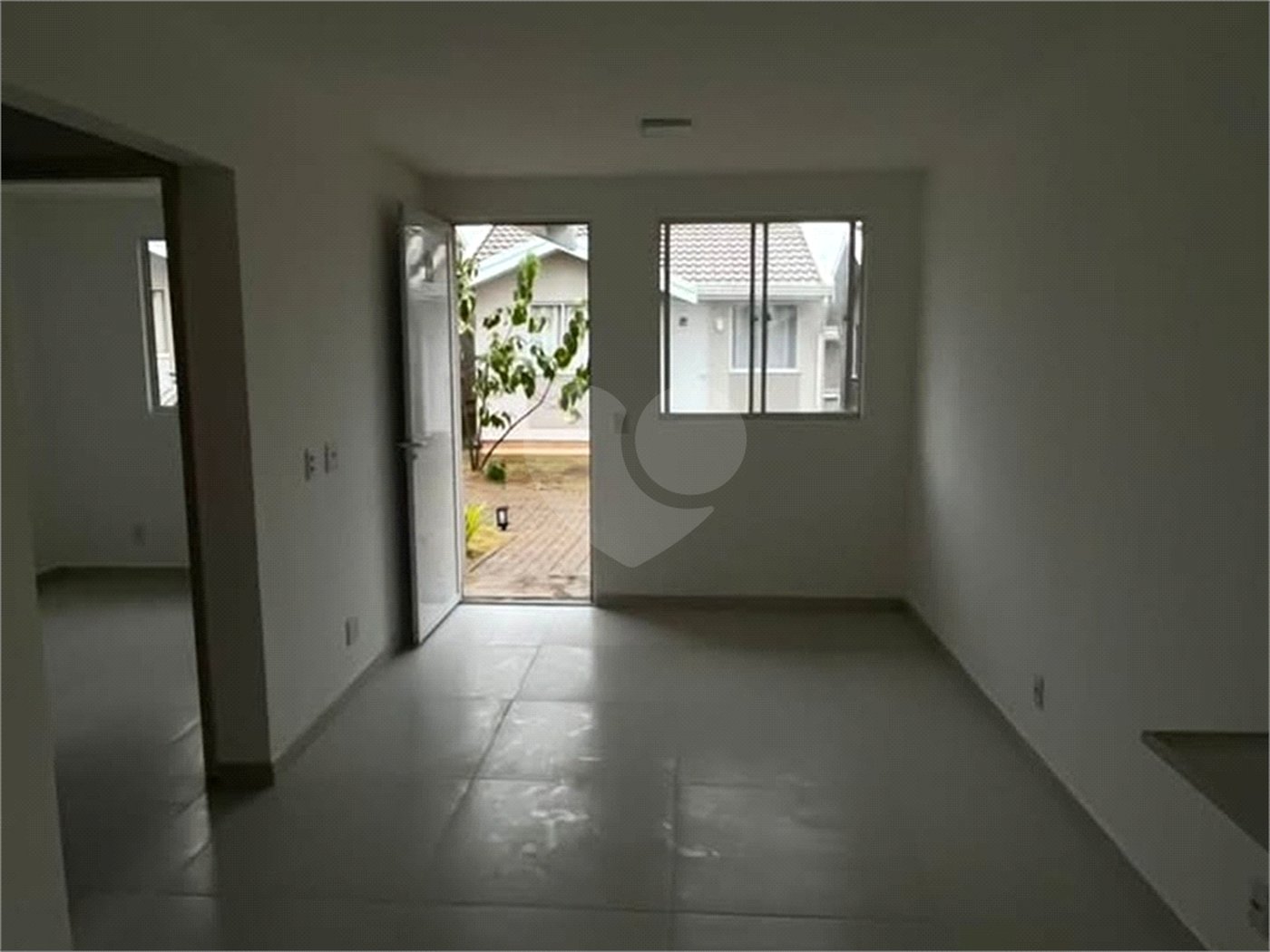 Casa à venda com 2 quartos no condomínio Alea, Iperó - SP
