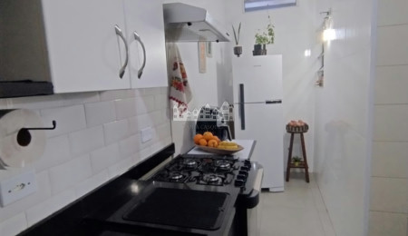 Casa à venda com 2 quartos no condomínio Almeria, Atibaia - SP