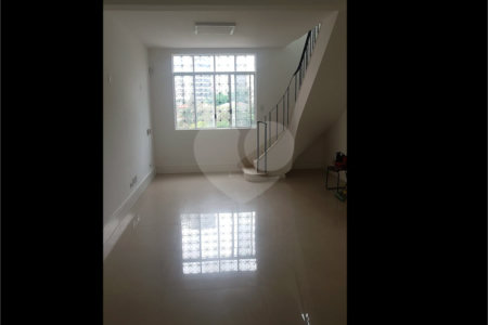 Casa à venda ou para alugar com 5 quartos em Perdizes, São Paulo, SP