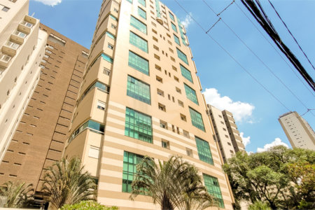 Apartamento à venda com 4 suítes,  em Jardim Paulistano, São Paulo, SP